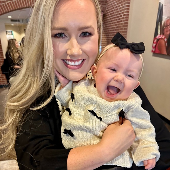 Meet your Posher, Makayla - Picture 1 of 1